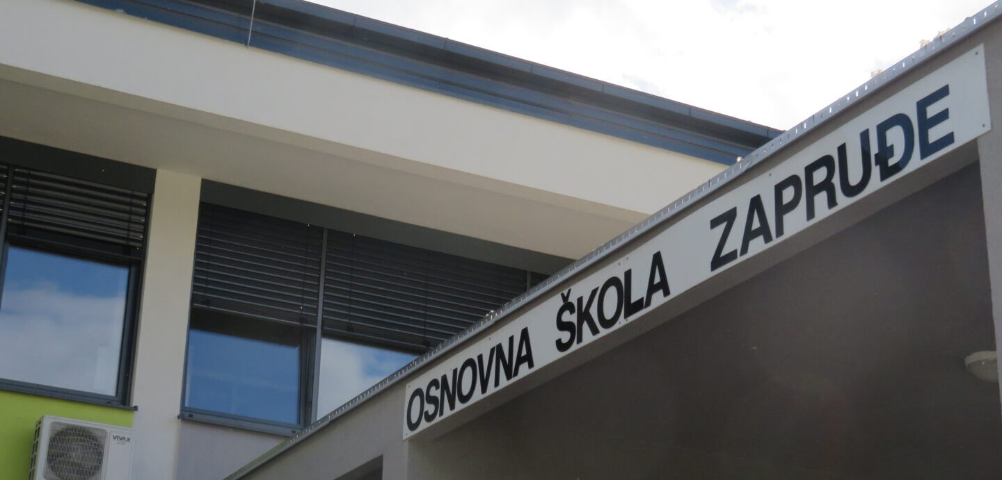 OŠ Zapruđe, naziv škole
